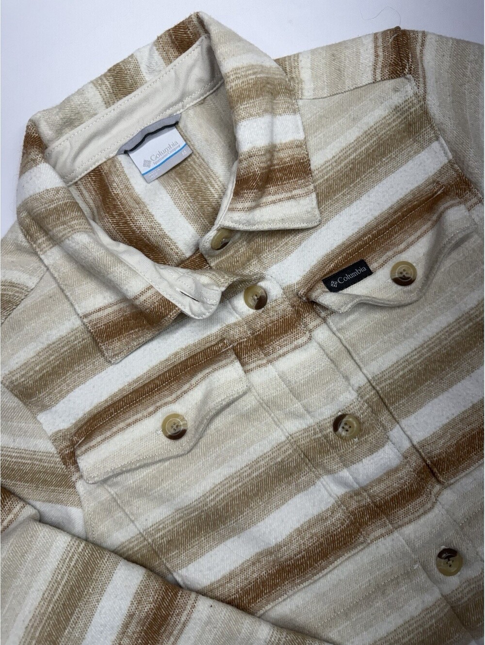 Columbia Men's Medium Flannel Jacket Shacket Tan Striped